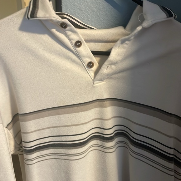 Vintage thrifted surfer crewneck - Picture 2 of 4